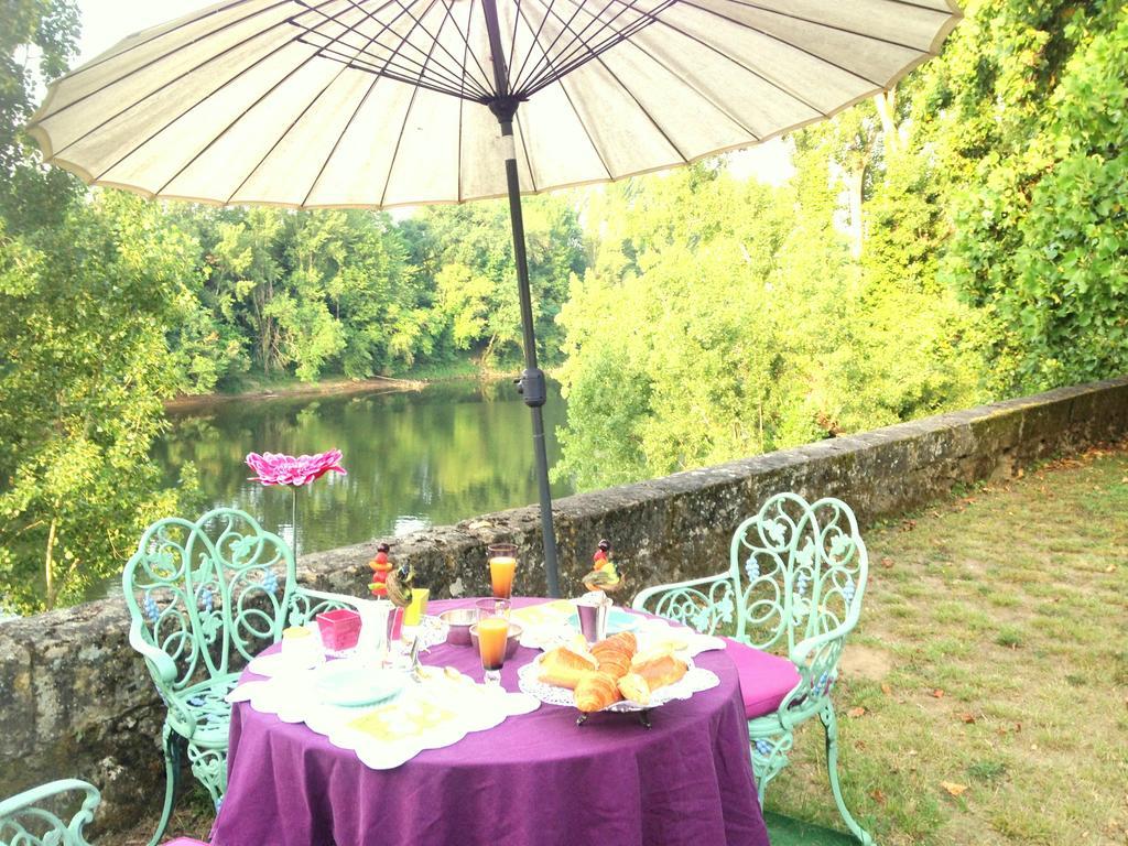 La Rebiere D'Or, B&B Et Gite Mouleydier Екстер'єр фото